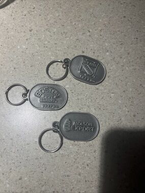 NHL Boston Bruins Silver-Tone Oval Keychain